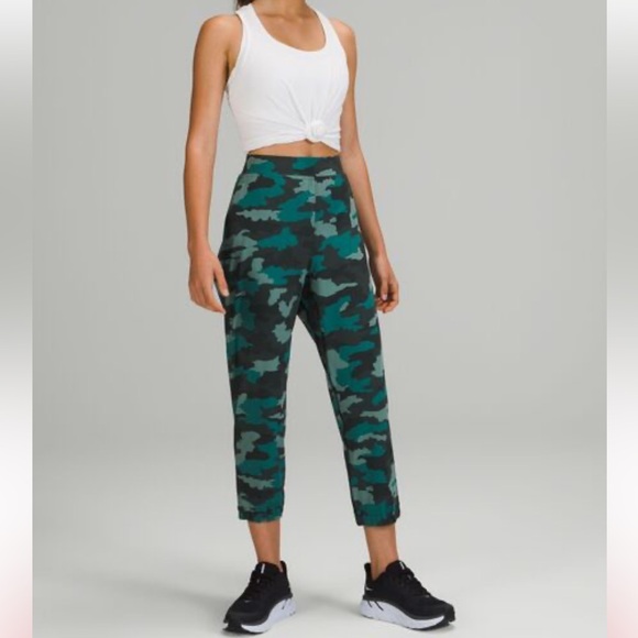lululemon athletica Pants - LULULEMON Adapted State High Rise Jogger Women Sz 10 Heritage 365 Tidewater Teal